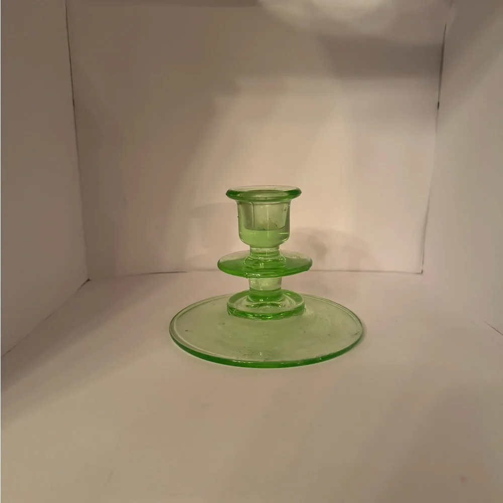 Vintage Uranium Glass - Picture 3 of 5